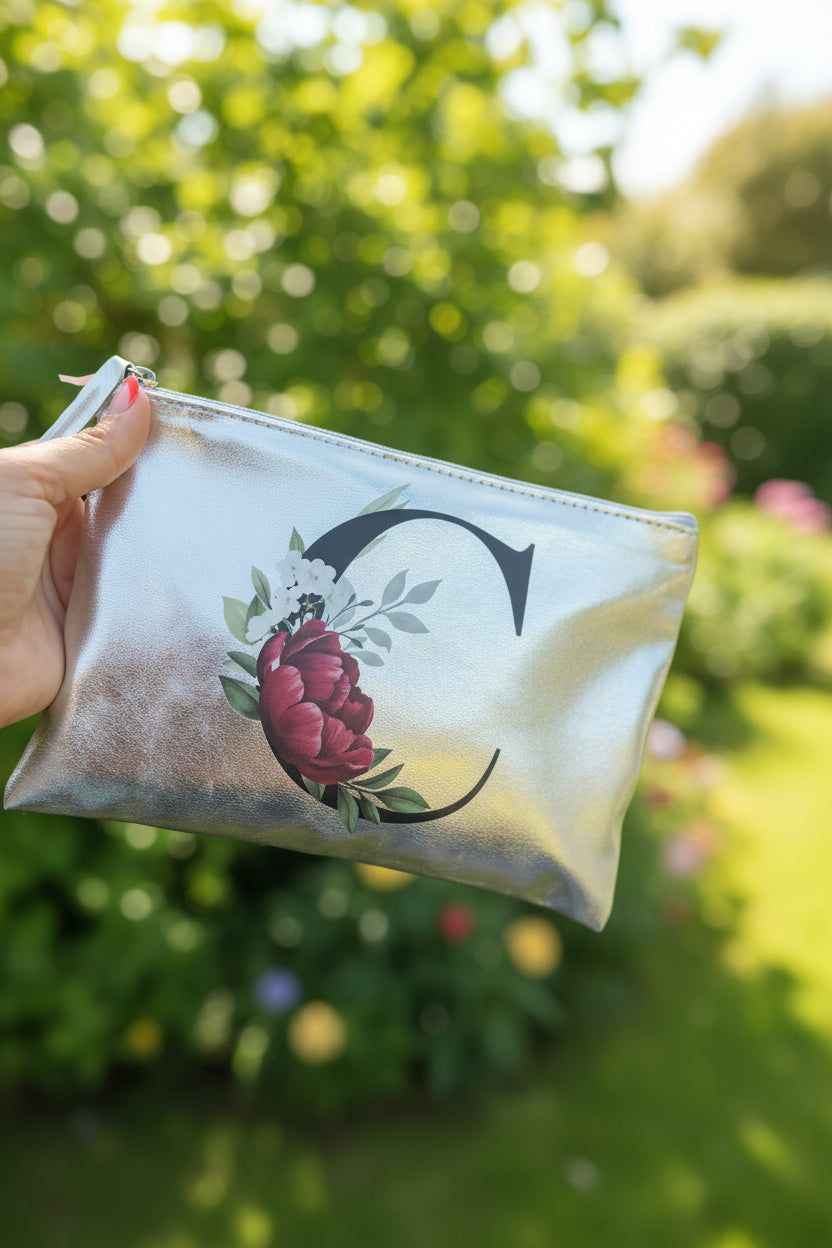 Pochette con Iniziale Floreale