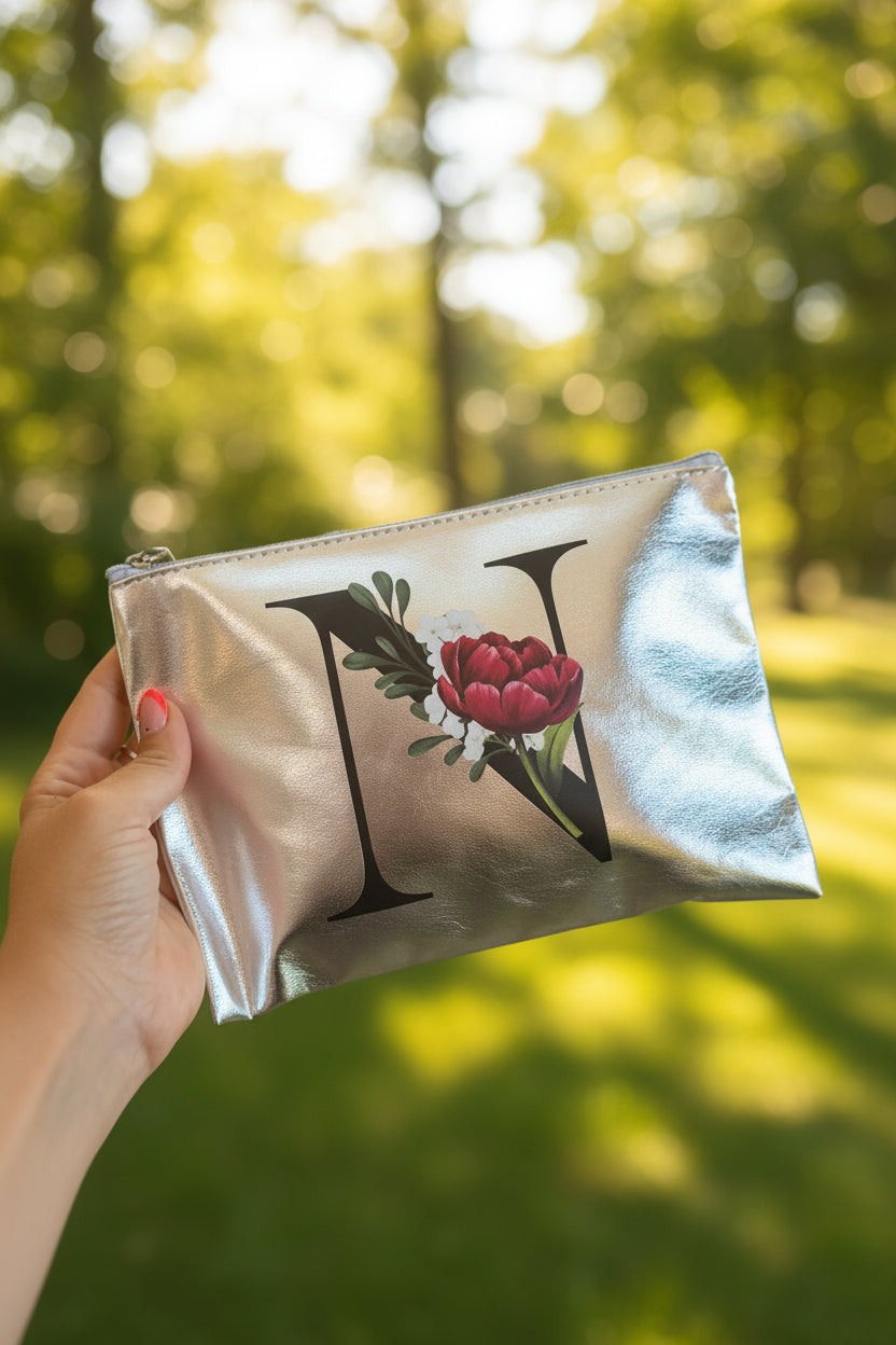 Pochette con Iniziale Floreale